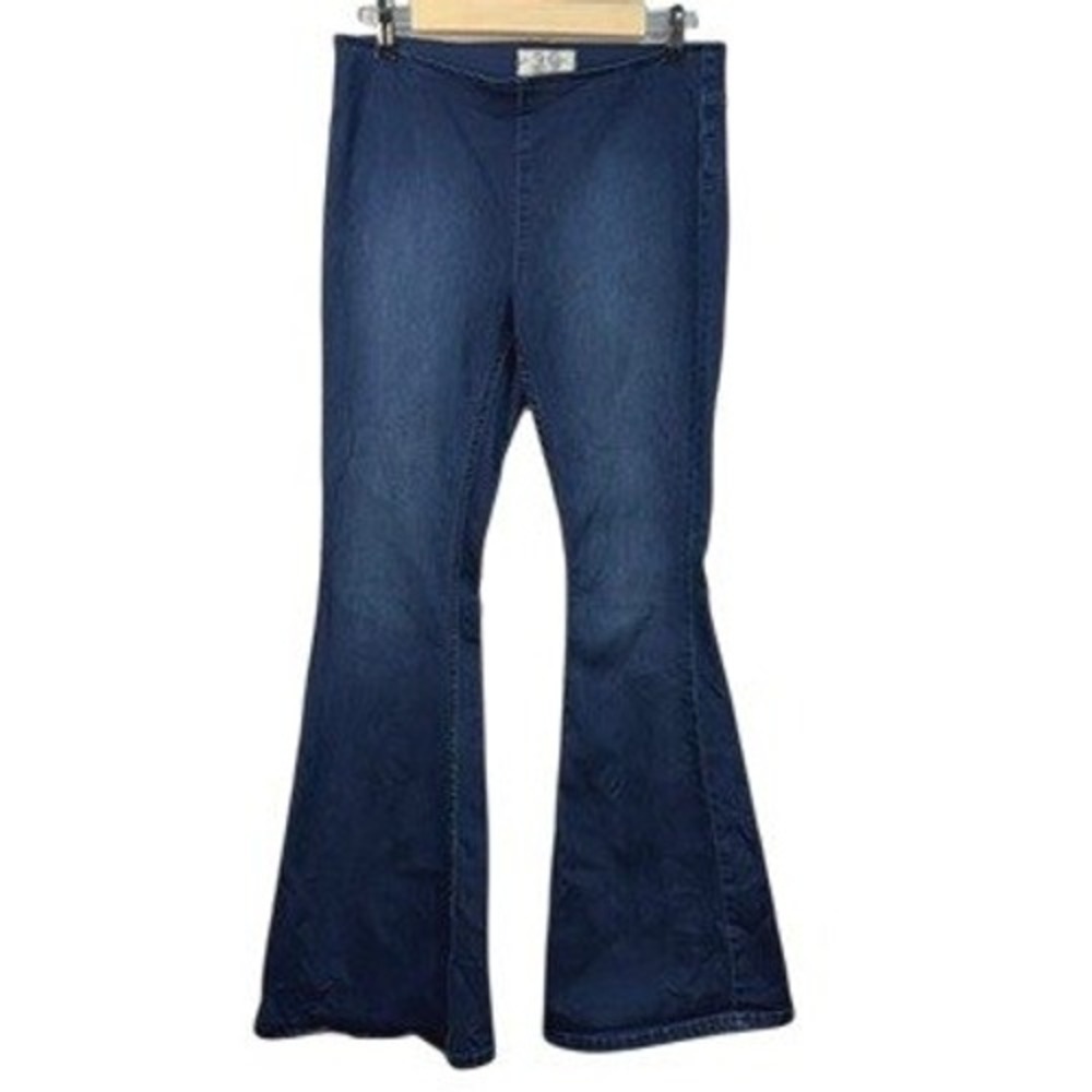 We The Free Free People Penny Pull On Flare Jeans Dark‎ Wash Blue Denim Size 29